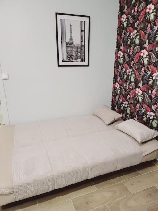 Family Flat Stade De France Airport Cdg Le Bourget "Appart'7" Пьерфит-сюр-Сен Экстерьер фото